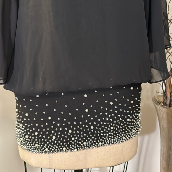 Roz & Ali crepe long sleeve blouse with rhinestone detail - Picture 2 of 6